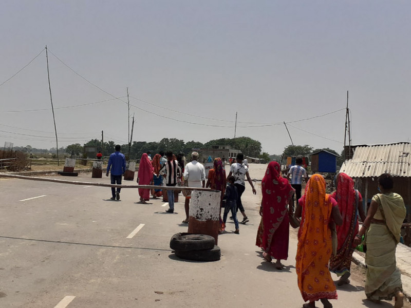 प्रदेश २ : भारतीय सीमामा निर्वाध आउजाउ, न रेकर्ड राखिन्छ, न स्वास्थ्य परीक्षण हुन्छ